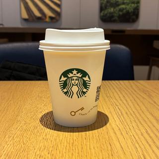 アイスアーモンドミルクラテ