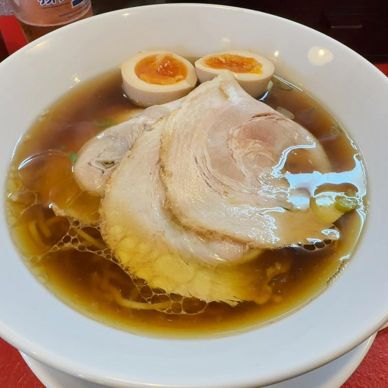 チャーシュー麺　味玉をトッピングで(ヨコチチュウカ)