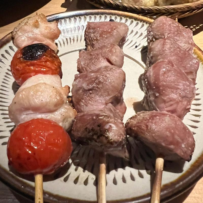 ももトマト串　砂肝（塩）(鳥ぎん鴨宮店)