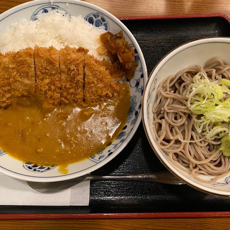 新宿ポークカツカレーと蕎麦(笹陣 お茶の水店)