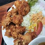 鳥唐揚げ定食