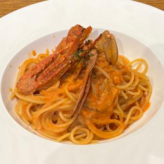 ワタリ蟹のトマトクリームパスタ