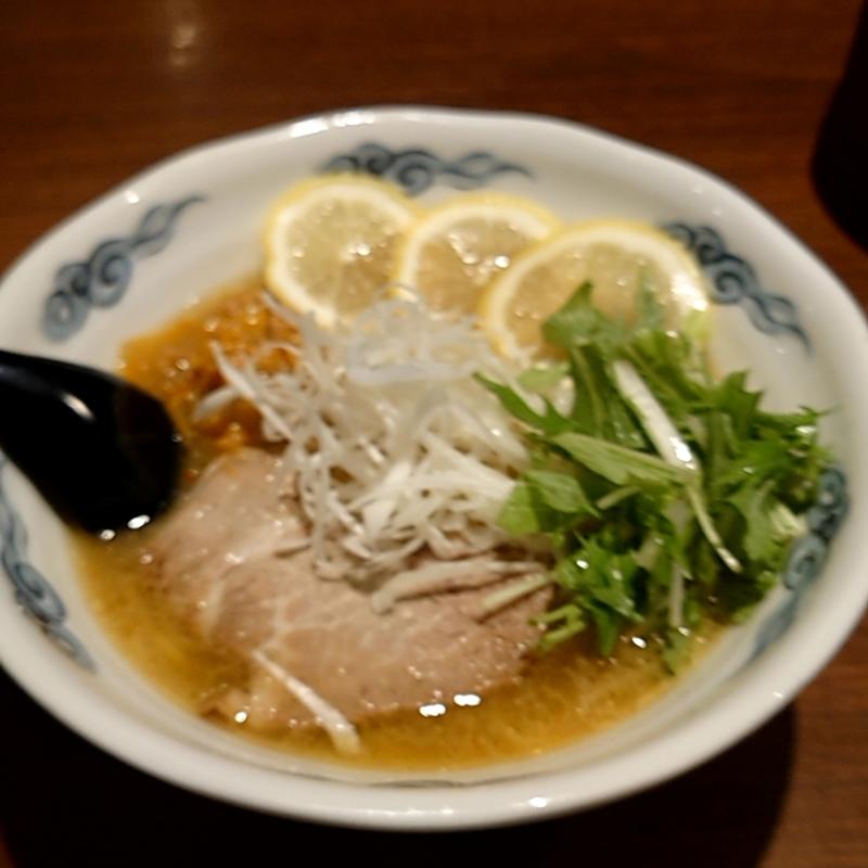檸檬羅麺（レモンラーメン）(室壱羅麺)