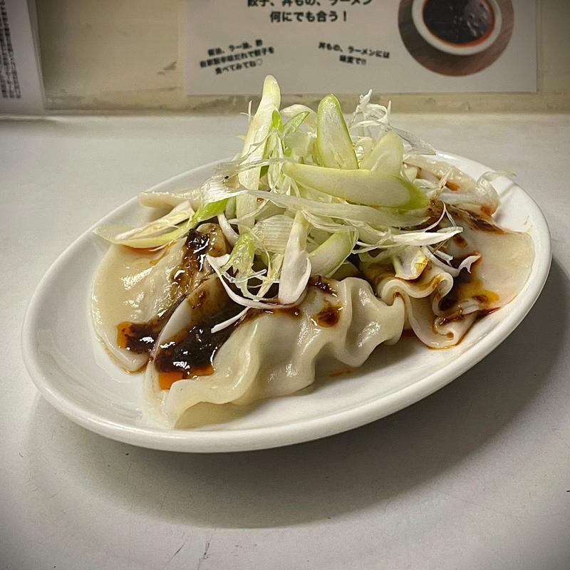 水餃子(中華料理 栄来軒)