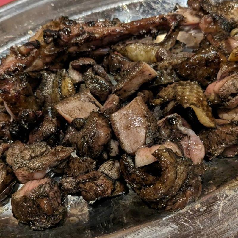 地鶏ももの炭火焼き(扇羽屋 別府本店)