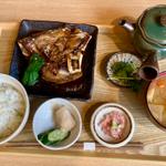 まぐろのカマ定食