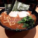 ラーメン大