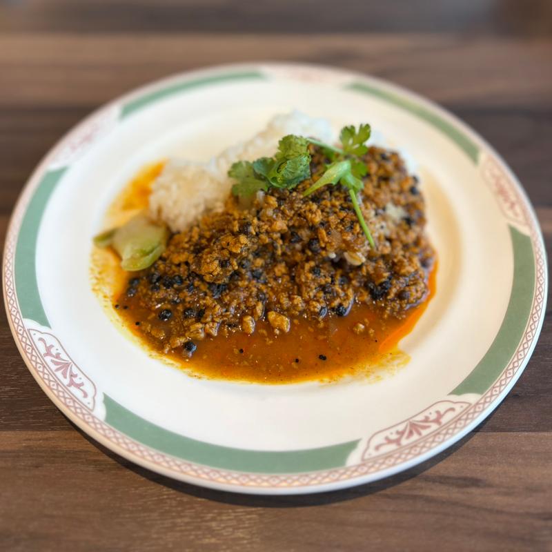 スパイスカレー(ダイニング＆バー ラヴァロック)