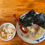 塩ラーメン、半ライス(椿　ラーメンショップ 木立店 )