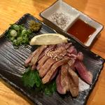 地鶏もものタタキ(やきとりやさんあっ鶏)