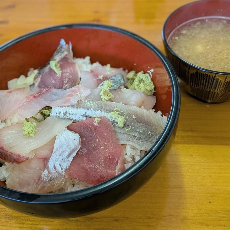 海鮮丼(市場のすし屋 )