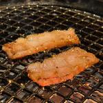 黒毛和牛カルビ(味樹園 栄店)