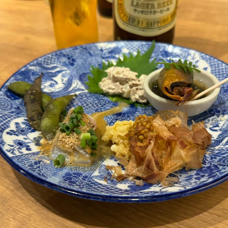 前菜4種盛り合わせ(藁と瓶 赤星カツヲ)