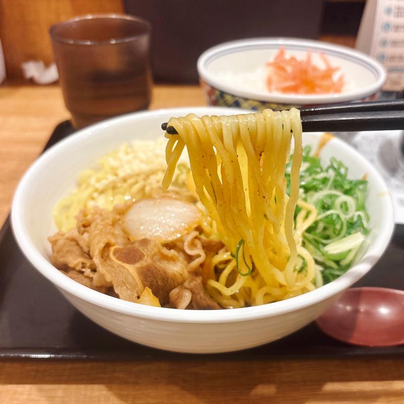 牛玉スタミナまぜそば(吉野家 高田馬場駅前店)