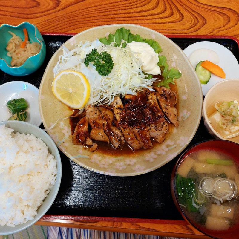 ポークソテー定食(丸岡食堂)