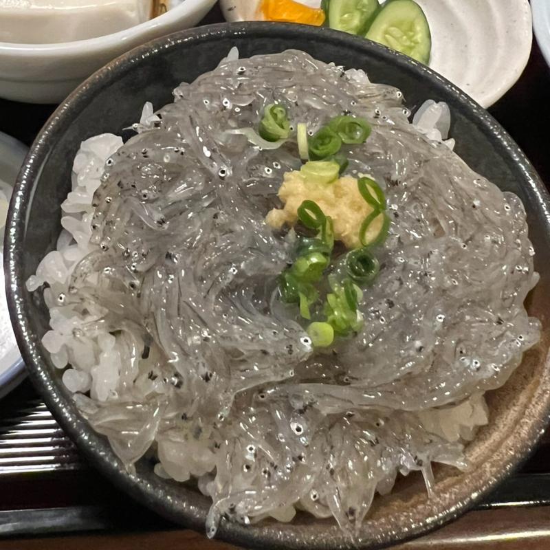 ミニ生しらす丼(磯っぺ)