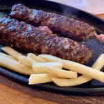 ブロンコおじさんのこだわり炭焼きがんこハンバーグランチ300g