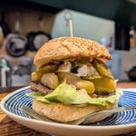 りんごとサワークリームのバーガー