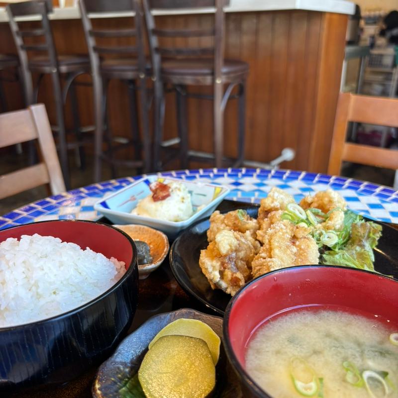 岡山森林鶏の唐揚げ定食(岡山立ち飲み酒場 STAND MARIO -スタンドマリオ-)