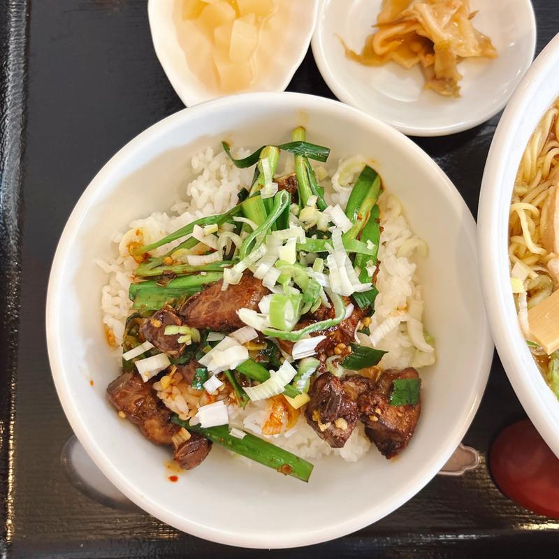 ミニ純レバ丼とラーメン(生駒)