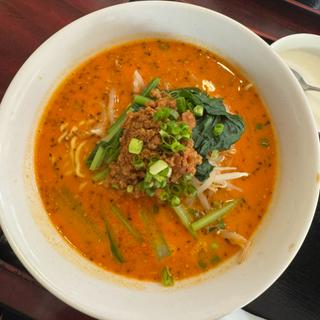 タンタンメンとルーロー飯(台湾料理 圓山 上野店)