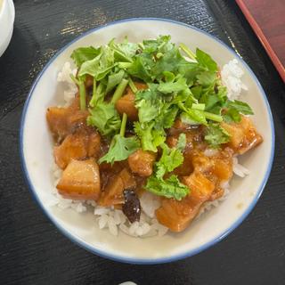 タンタンメンとルーロー飯