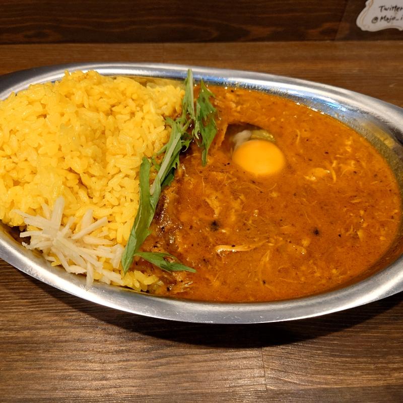 スパイスチキンカレー 生たまご(魔女の一撃)