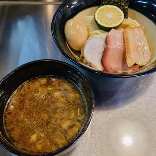 特製濃厚鰹つけ麺