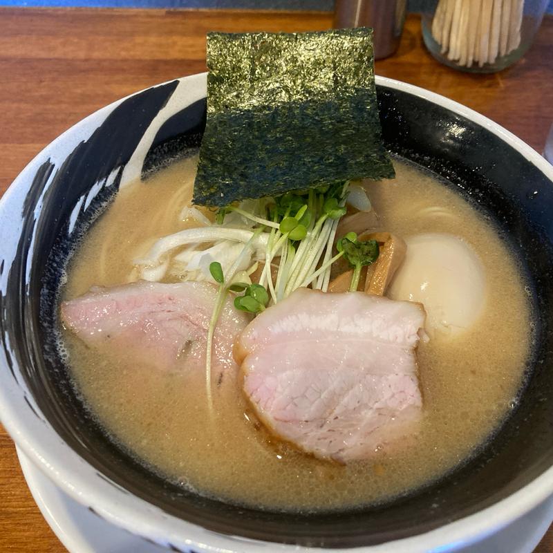 濃厚白湯中華そば(麺屋㐂助（きすけ）)