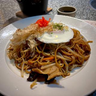 石巻焼きそば(伊達な郷土料理と原始焼 牡鹿半島 仙台駅前店 （牡鹿半島）)