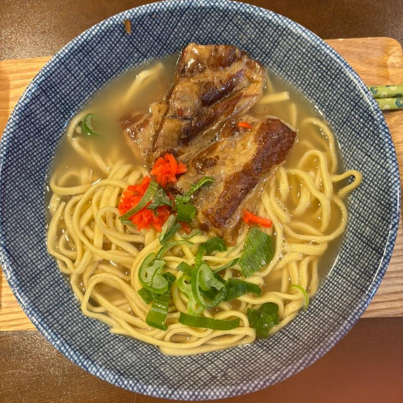 軟膏ソーキそば(そば家ちるぐゎー（鶴小）北谷店)