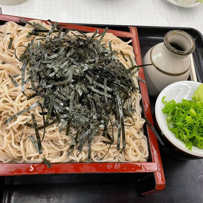 ざる(そばの岩久)