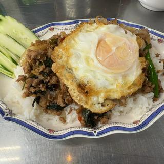 ガパオライス