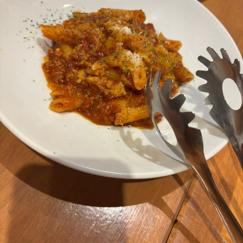 ピリ辛トマトのペンネアラビアータ(イタリアン pizzeria asse 谷町店)