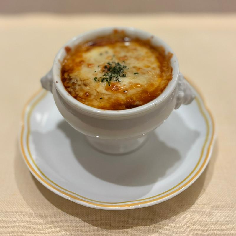 フレンチオニオングラタンスープ(Jolie Brasserie（ジョリー ブラッスリー）)