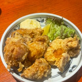ももの唐揚げ(居酒屋 又吉商店)