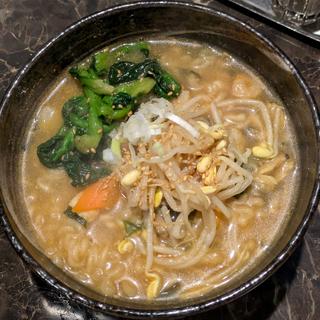 海鮮ラーメン(炭火焼肉 楽牛園)