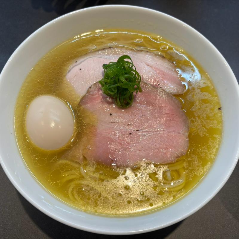 味玉塩らぁ麺(らぁ麺 せんいち)