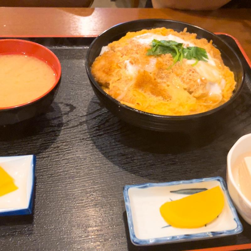 煮カツ丼大盛り(若奴食堂 )