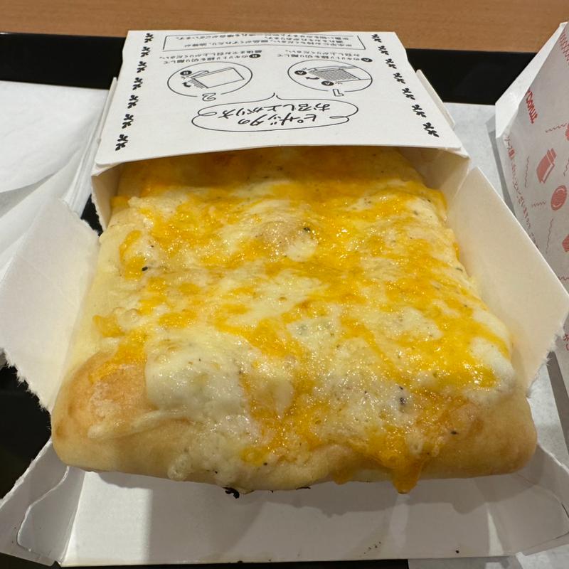 ピザッタ クワトロチーズ(ミスタードーナツ イオンモール北戸田ショップ)