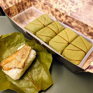 柿の葉寿し(若廣TOKYO)