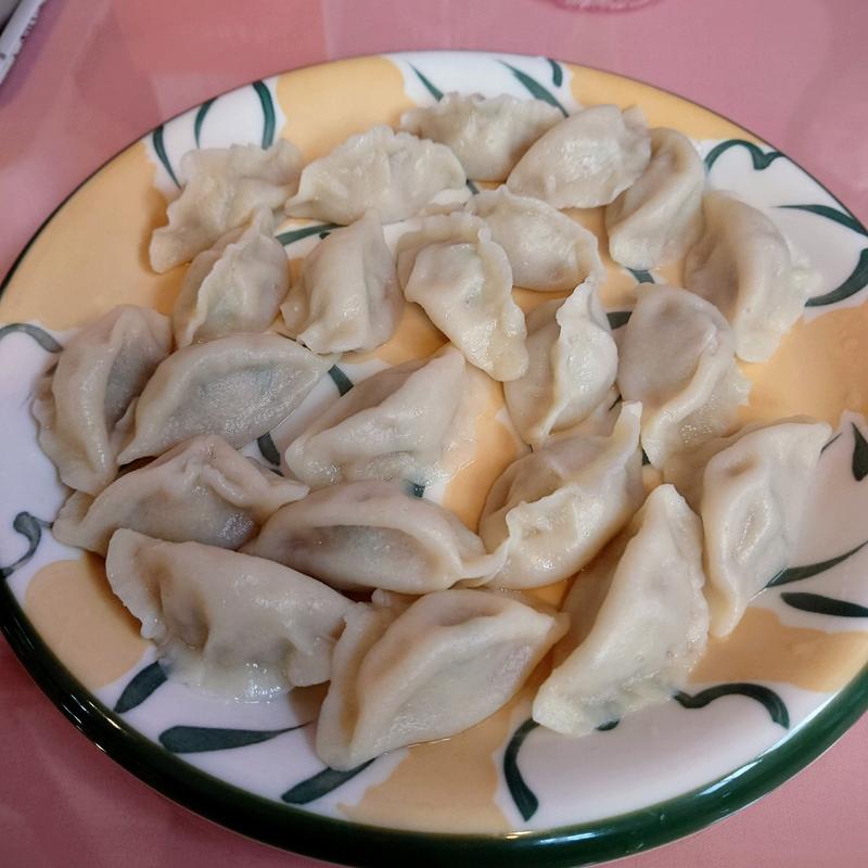 水餃子20個入れ(福龍餃子館)