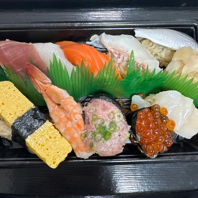 並にぎり 一人前(回転寿司みさき 渋谷東口店)