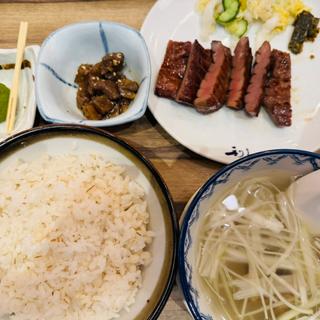 牛タン定食3枚