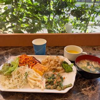 無料朝食