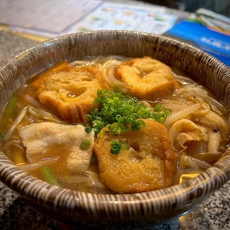 仙台油麩入り 白石うーめん(伊達な郷土料理と原始焼 牡鹿半島 仙台駅前店 （牡鹿半島）)