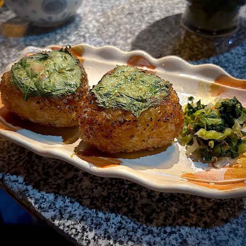 自家製仙台味噌焼むすび(二個)(伊達な郷土料理と原始焼 牡鹿半島 仙台駅前店 （牡鹿半島）)