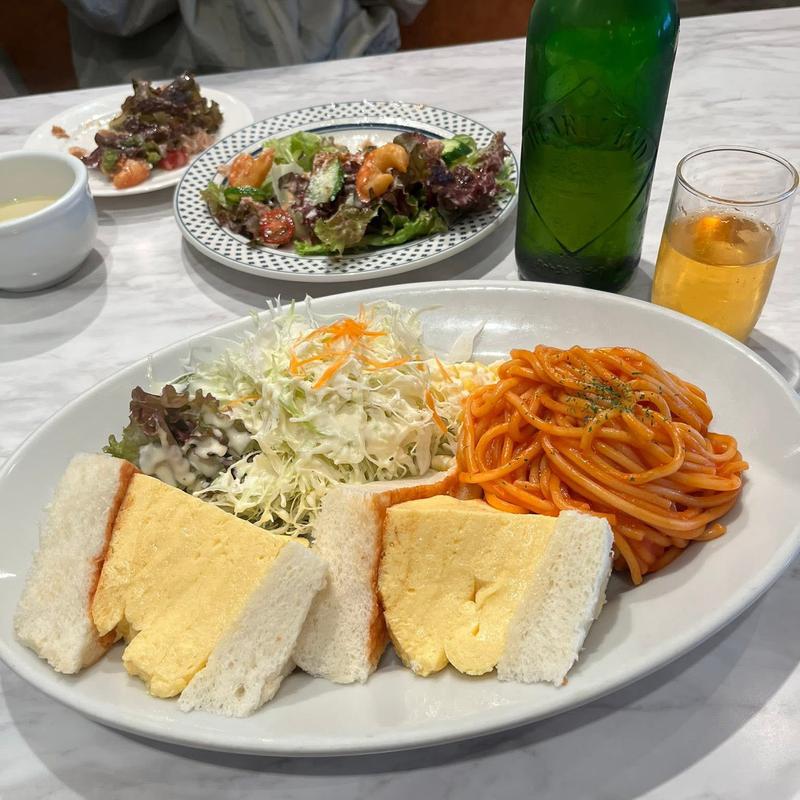 マドラグランチ スープ付き ブルターニュ風エビマヨとツナのサラダ(喫茶マドラグ 藤井大丸店)