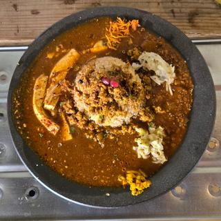 チキンキーマ+お肉カレー(花椒豆腐)+トマトカレー(soma)