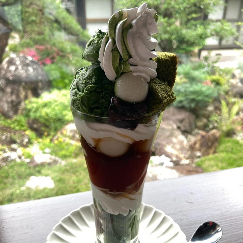 抹茶パフェ(お茶のかねまつ 角打ち茶屋)
